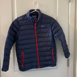 Boys Patagonia Puffer Jacket! Size medium!